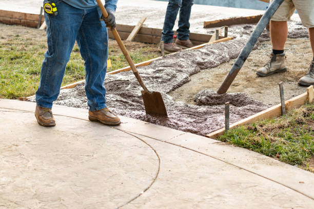 Best Driveway Concrete Repair  in Simsbury Center, CT